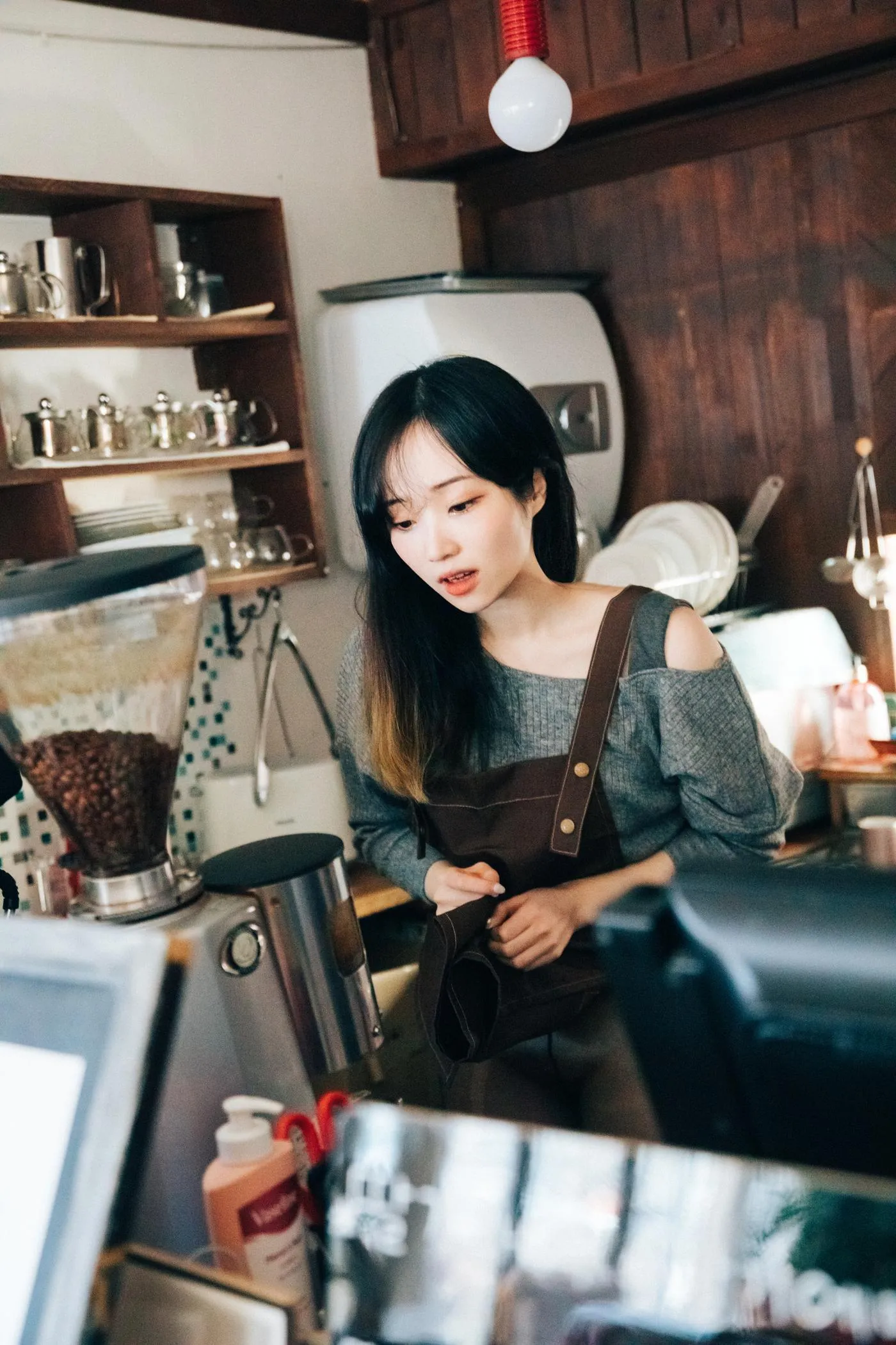 Bambi밤비 – NO.105 [Loozy] Cafe Alba Update HQ [79P]插图7